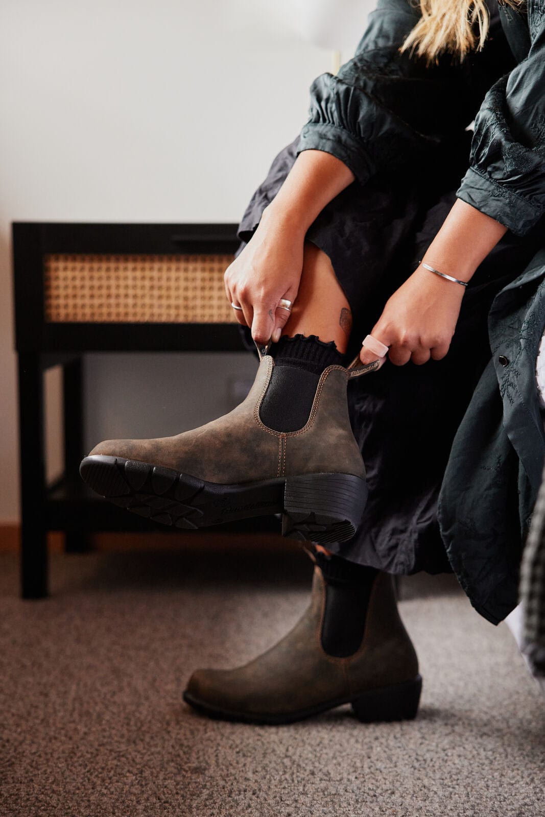 Blundstone BOOTS Blundstone #1677 Heeled Boots - Rustic Brown